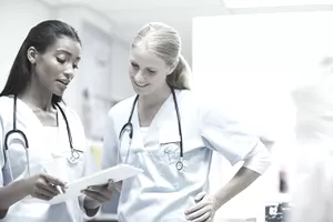 En este momento estás viendo Habilidades importantes de enfermería y profesionales de enfermería para su currículum