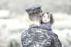Lee más sobre el artículo Licencia por paternidad en la Marina