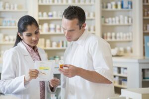 Lee más sobre el artículo Habilidades laborales importantes para los técnicos de farmacia