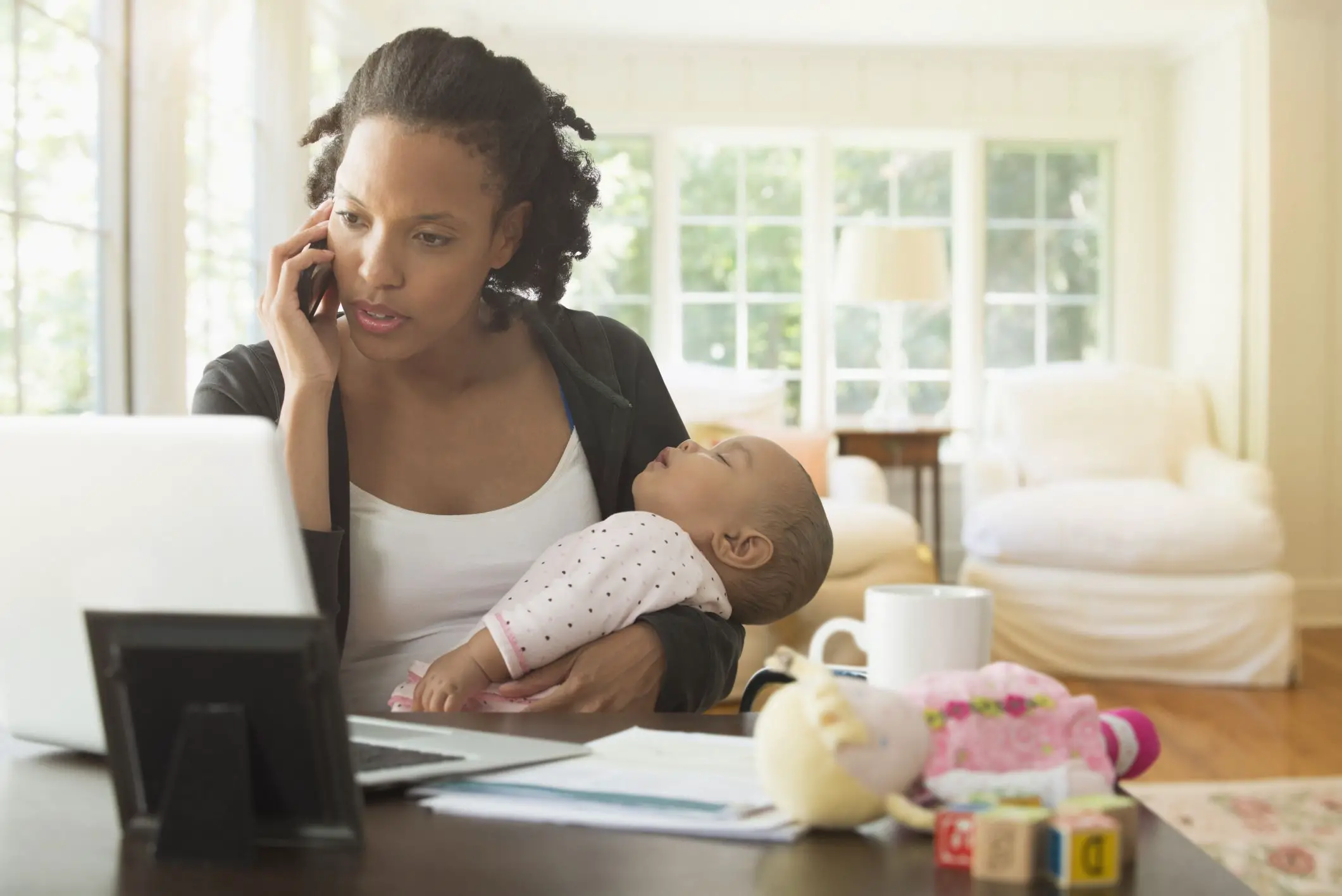 En este momento estás viendo ¿Debería renunciar a su trabajo durante la licencia por maternidad?