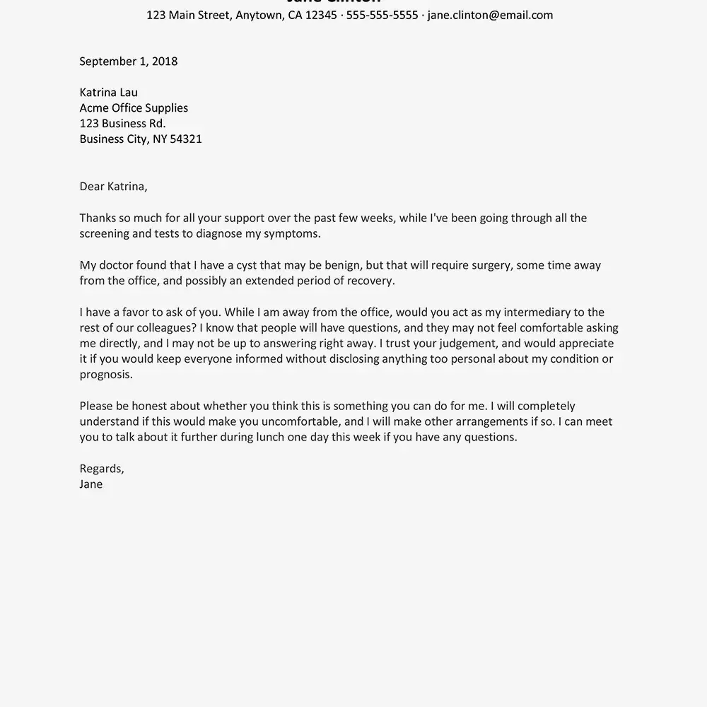 Captura de pantalla de un ejemplo de carta que informa a un colega sobre una enfermedad