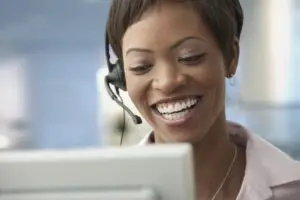 Lee más sobre el artículo Requisitos de la oficina en casa del centro de llamadas virtual