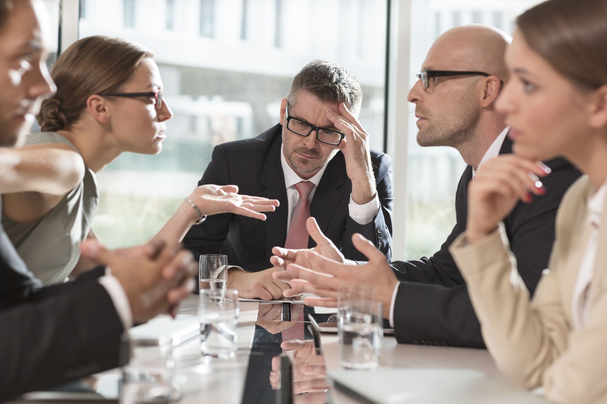 En este momento estás viendo 5 formas de gestionar los conflictos en el lugar de trabajo