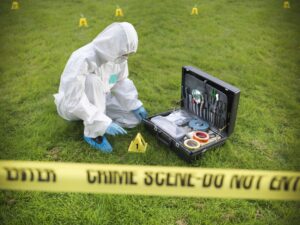 Lee más sobre el artículo Cómo convertirse en científico forense