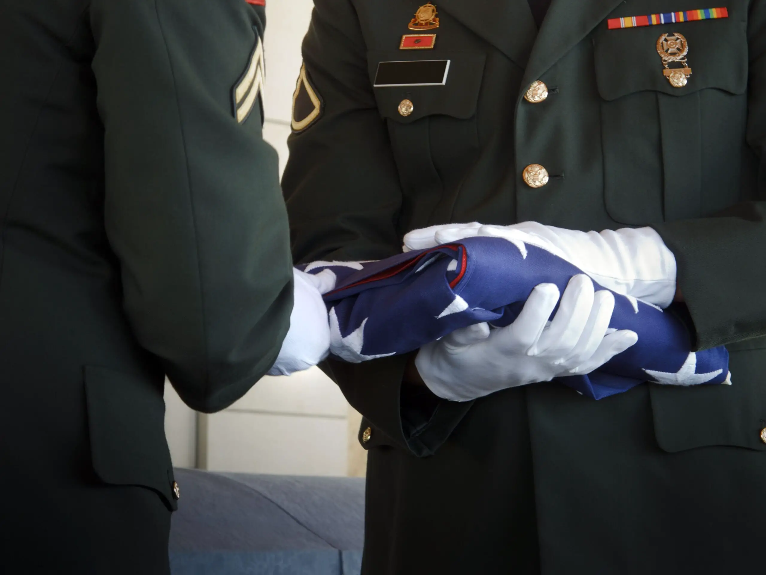 En este momento estás viendo Lo que representan tres balas en los funerales militares