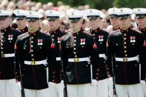 Lee más sobre el artículo Descripción del puesto de oficial de asuntos públicos del Cuerpo de Marines de EE. UU. (MOS 4302)