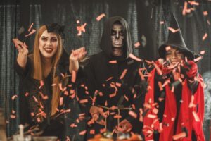 Lee más sobre el artículo Cómo celebrar Halloween en el trabajo