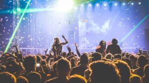 Lee más sobre el artículo Lo que pagan los promotores de conciertos durante una gira