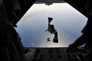 Lee más sobre el artículo ¿Qué es la prueba de capacidad física y resistencia de la Fuerza Aérea?