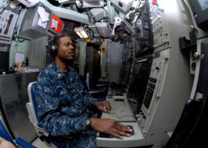 Lee más sobre el artículo Trabajo en la Marina: Técnico de Sonar, Submarino (STS)