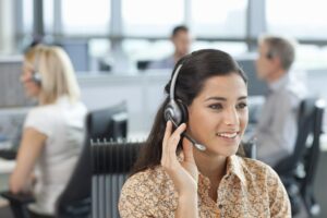 Lee más sobre el artículo Cómo implementar procesos de monitoreo de calidad en centros de llamadas