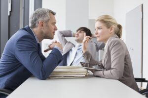 Lee más sobre el artículo Cómo estar en desacuerdo con sus compañeros de trabajo de manera efectiva