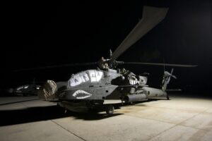 Lee más sobre el artículo Entrenamiento de reparador de helicópteros de ataque AH-64 (MOS 15R)