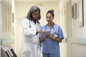 Lee más sobre el artículo Preguntas de la entrevista de trabajo de la enfermera sobre médicos groseros