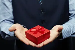 Lee más sobre el artículo Pautas de gasto para darle un regalo a su jefe