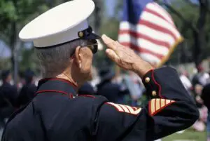 Lee más sobre el artículo Cuándo los jubilados y veteranos de la Infantería de Marina deben usar uniformes