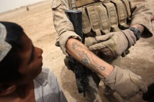 Lee más sobre el artículo Política de tatuajes y arte corporal del Cuerpo de Marines